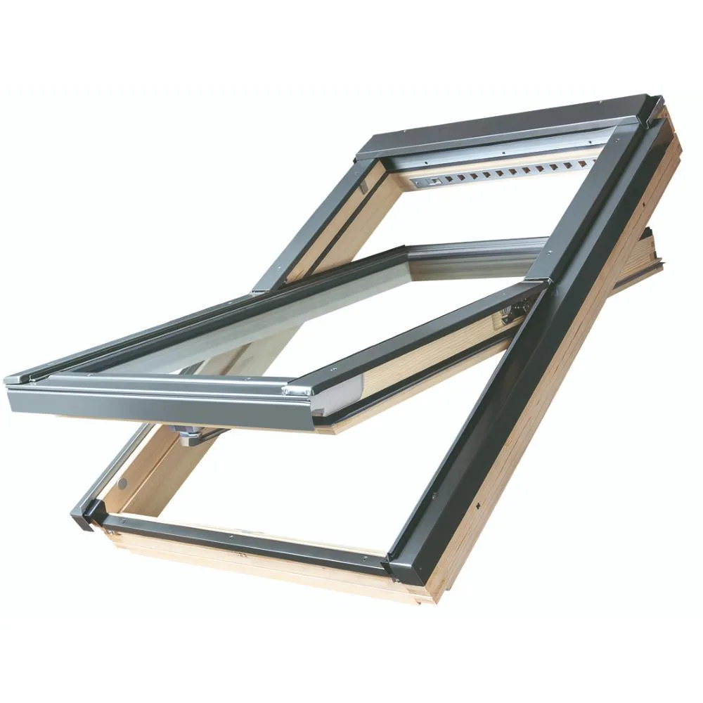 Окно мансардное Fakro Profi FTP-V U3 ThermoPro 78*118см дерево, лак ручка снизу однокамерный